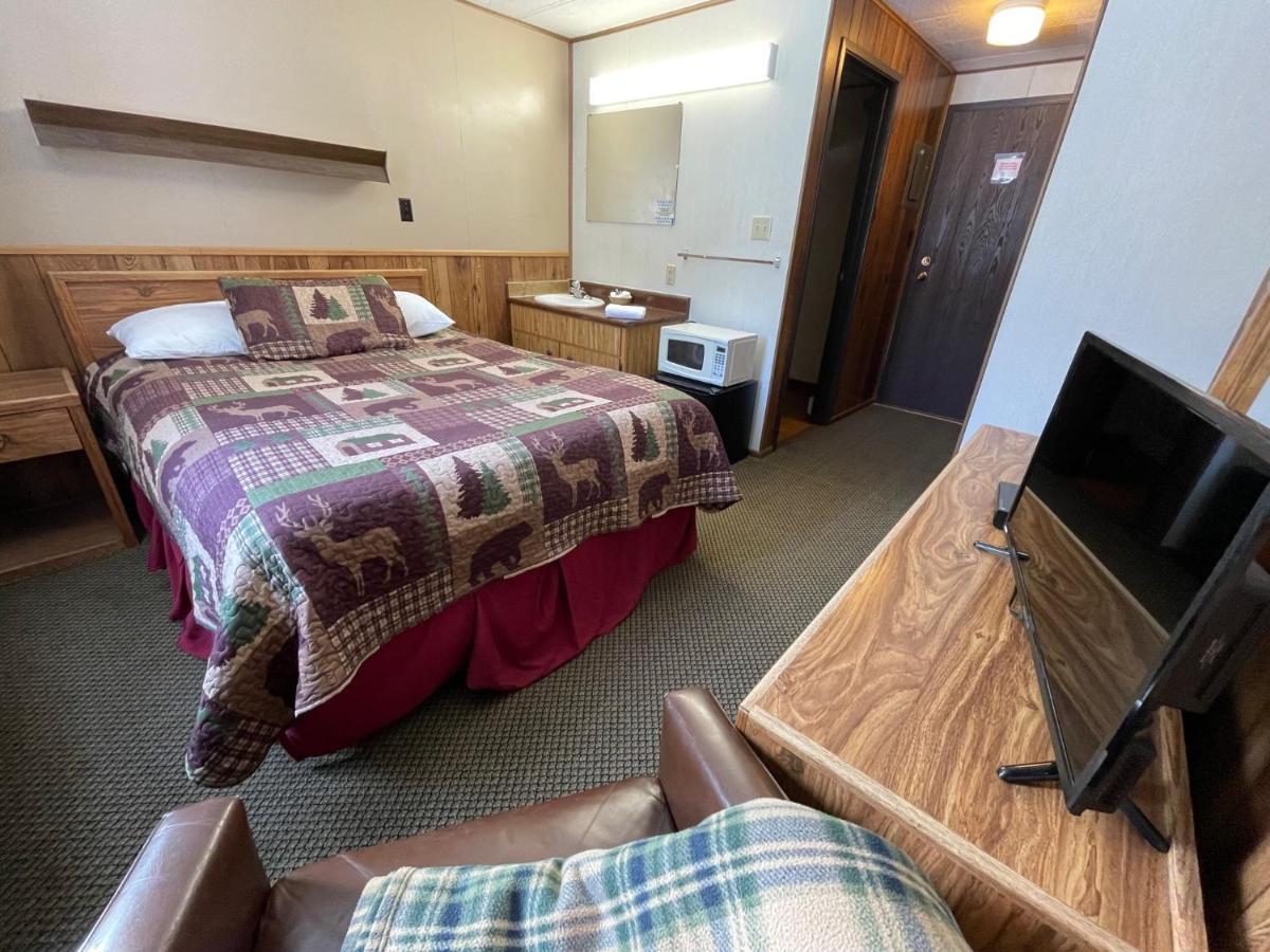 The Lodge At Lolo Hot Springs Екстер'єр фото