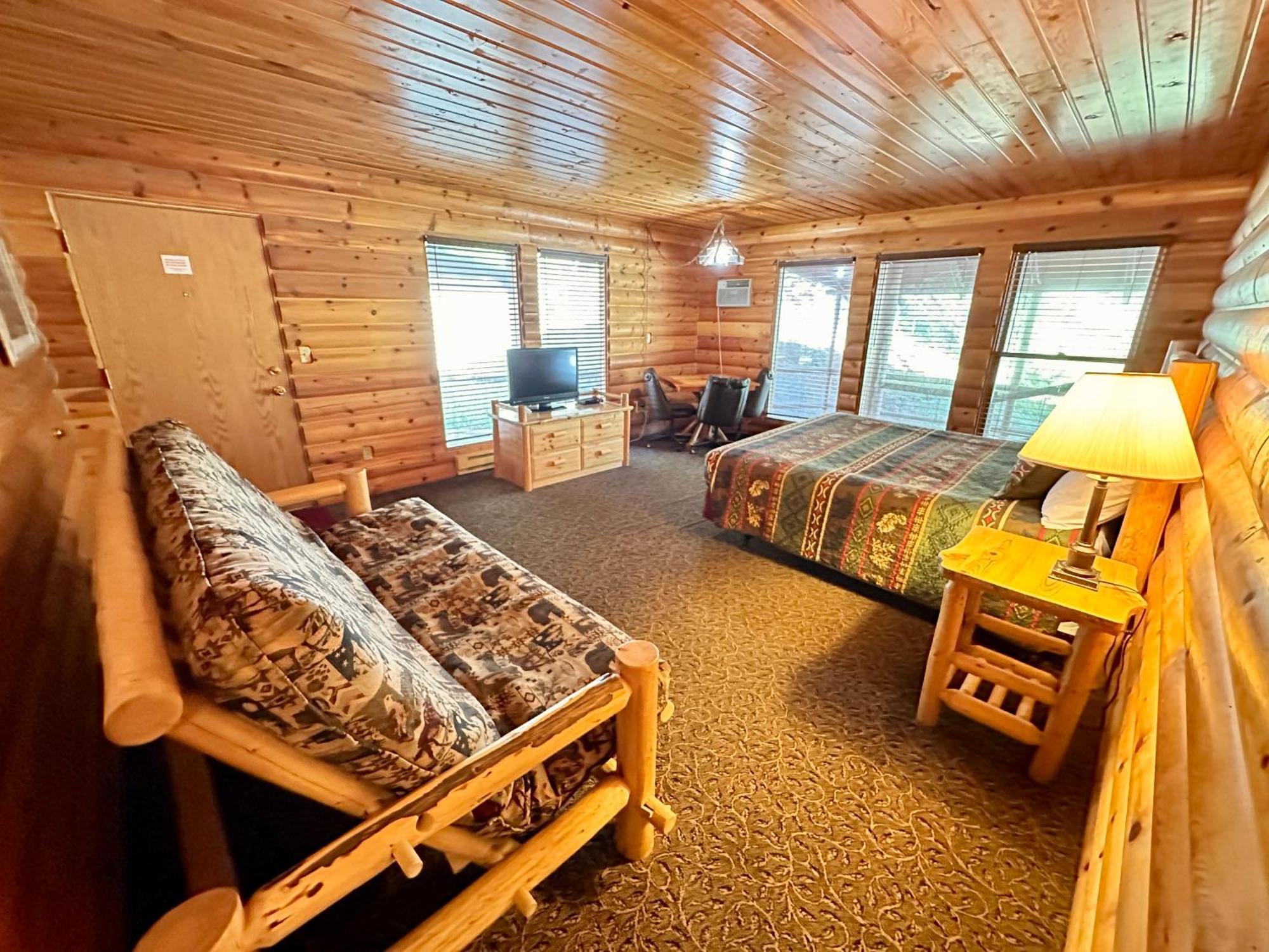 The Lodge At Lolo Hot Springs Екстер'єр фото