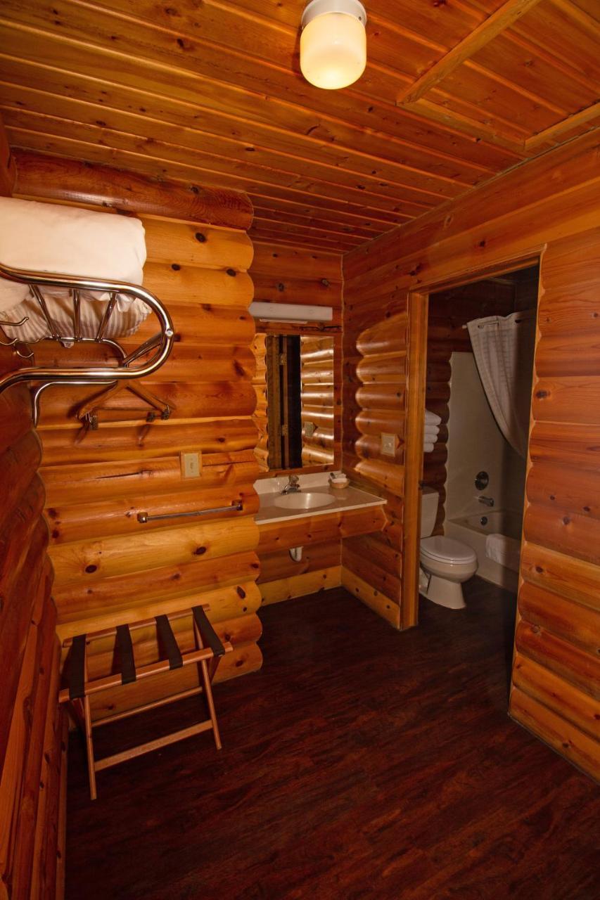 The Lodge At Lolo Hot Springs Екстер'єр фото